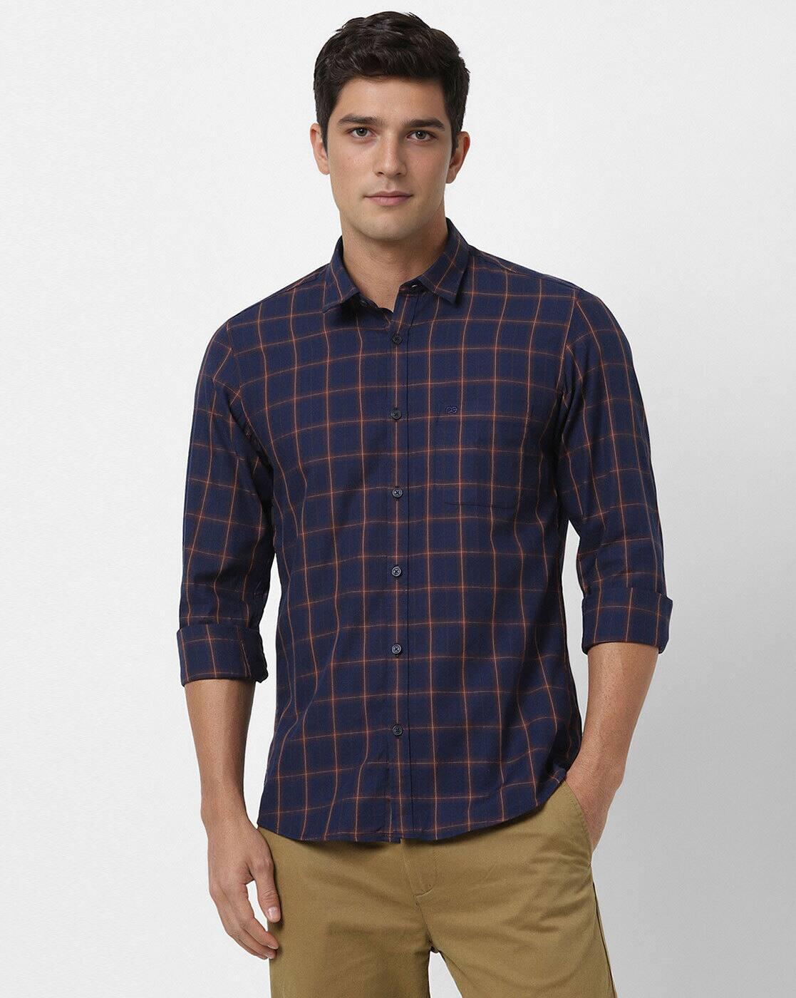 Men Checked Slim Fit Shirt
