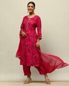 AW2420067, MAROON, M