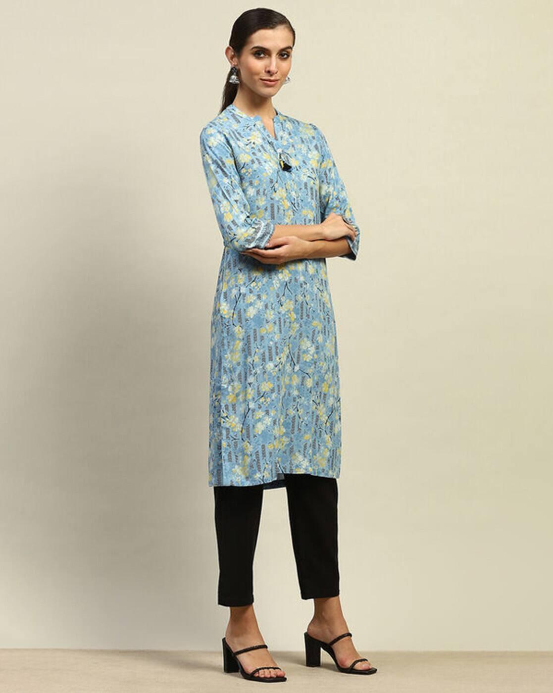 AW2421052, AQUA, XS