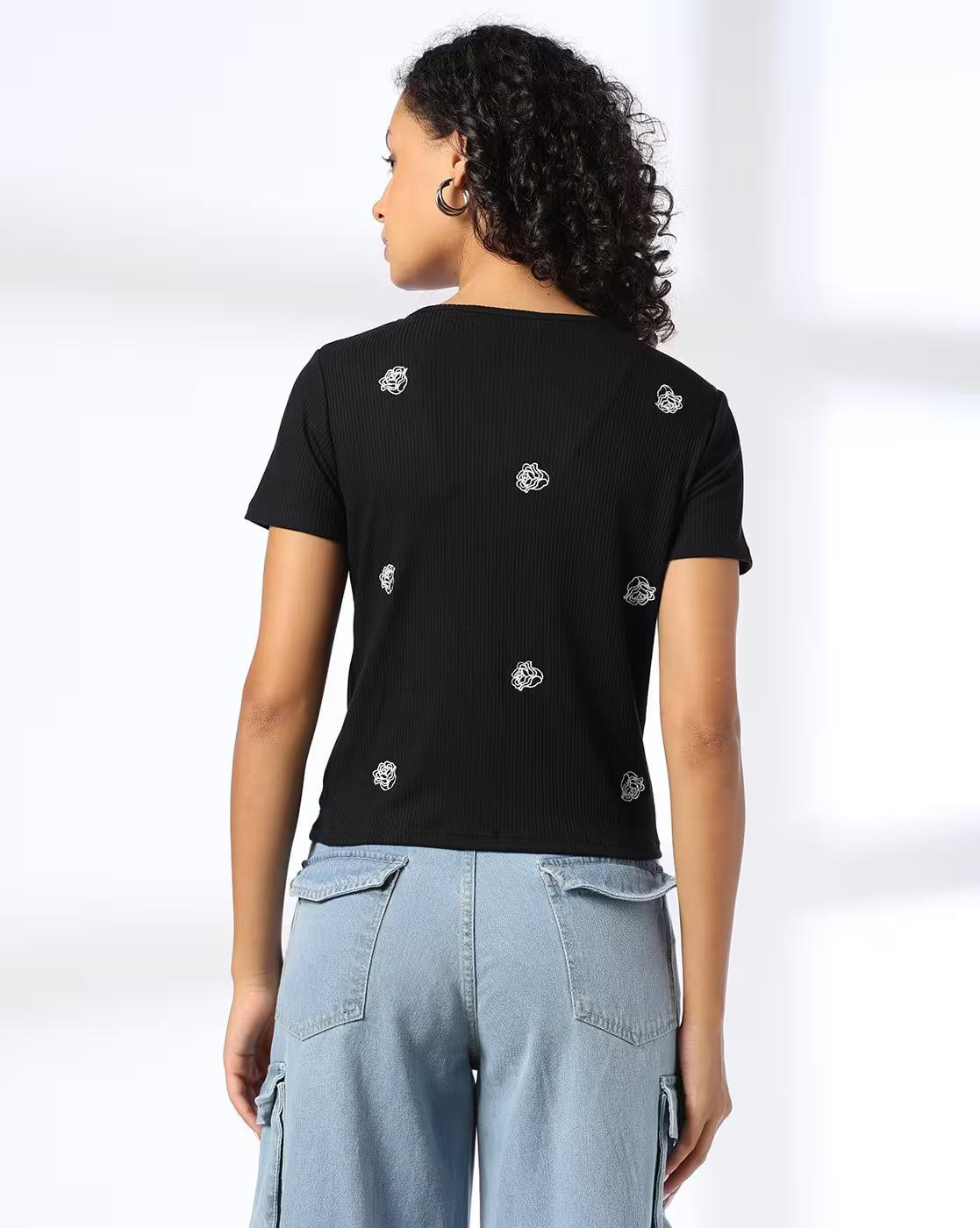 All Over Rose Embroidery Tee, BLACK, M