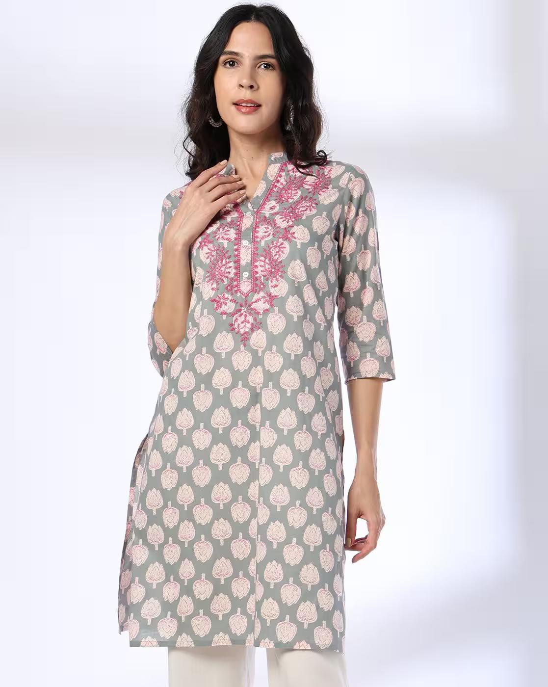 EMB YOKE KURTA, GREY, L