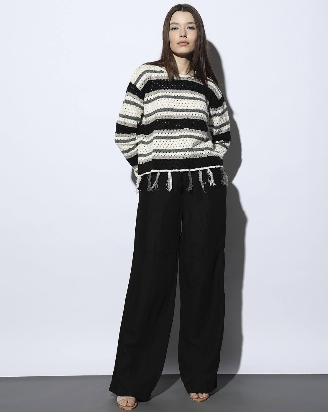 SVRNAAFU TOPS, BLACK