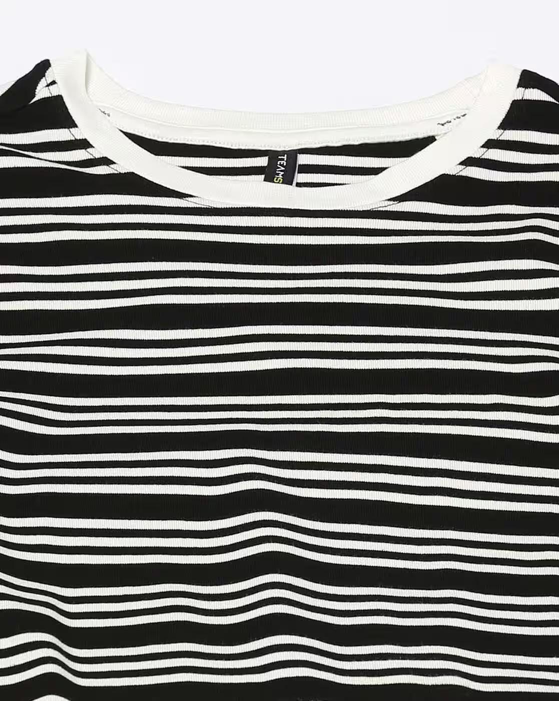 Women Striped Fitted Crew-Neck Crop T-Shirt