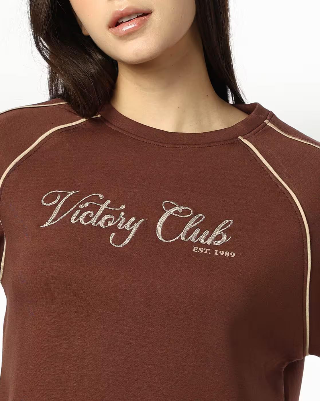 GRAPHIC PIPING DETAIL TOP, BROWN, L