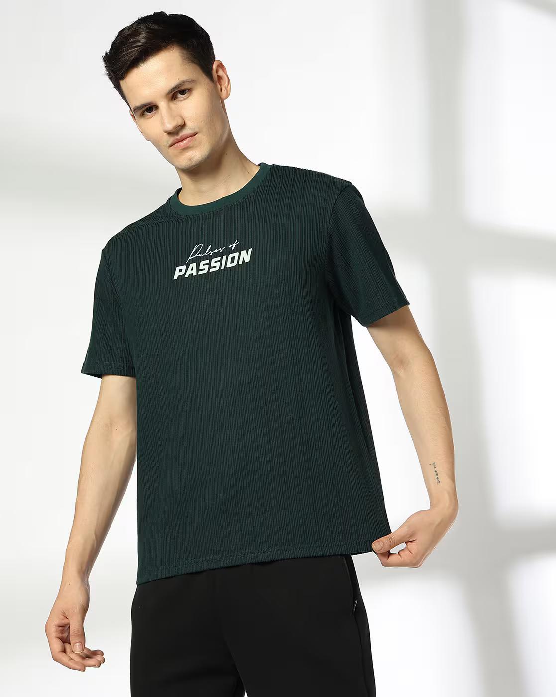 VERTICAL STRUCTURE WITH E, DARK GREEN, M