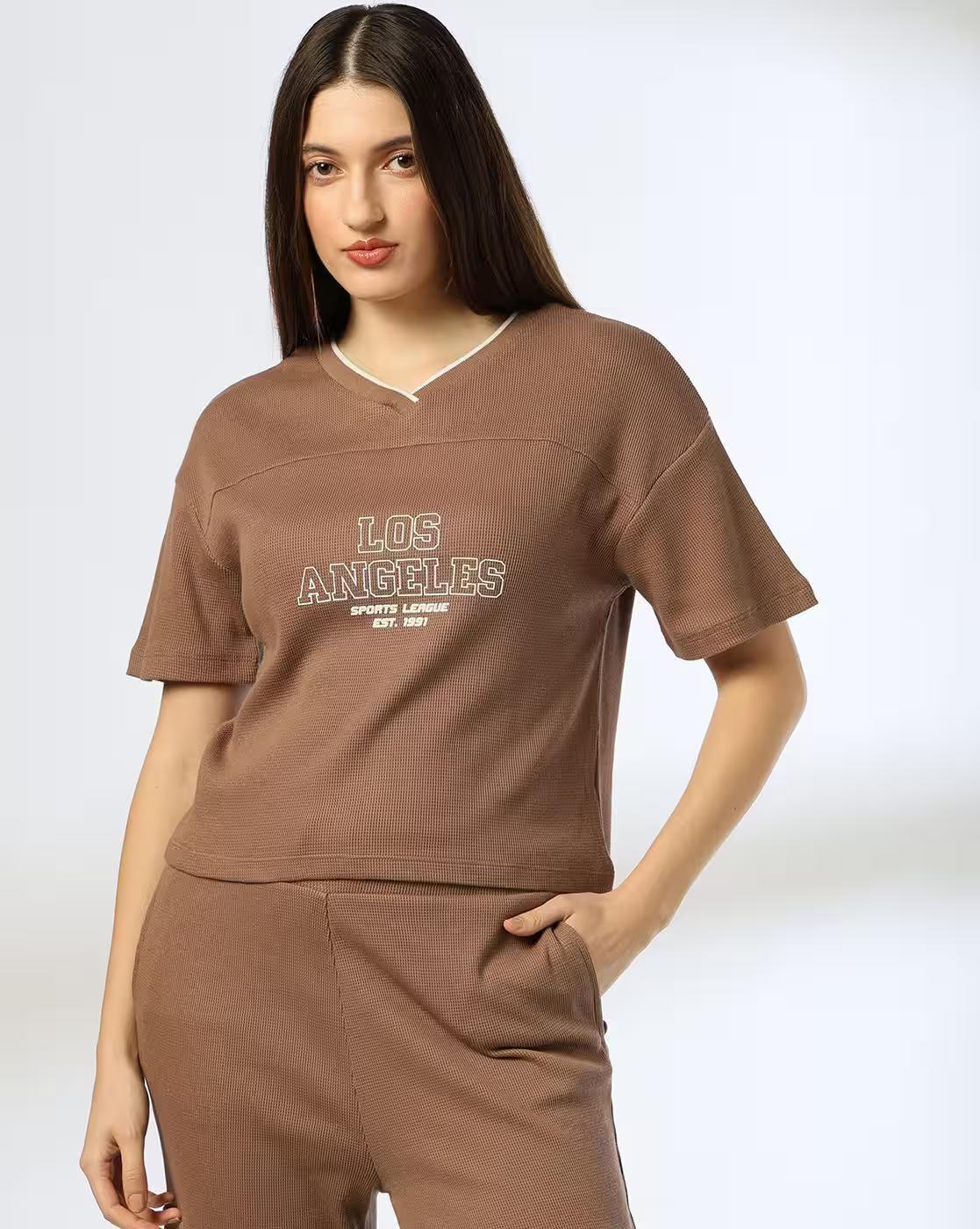 V NECK VARSITY TOP, BROWN, M