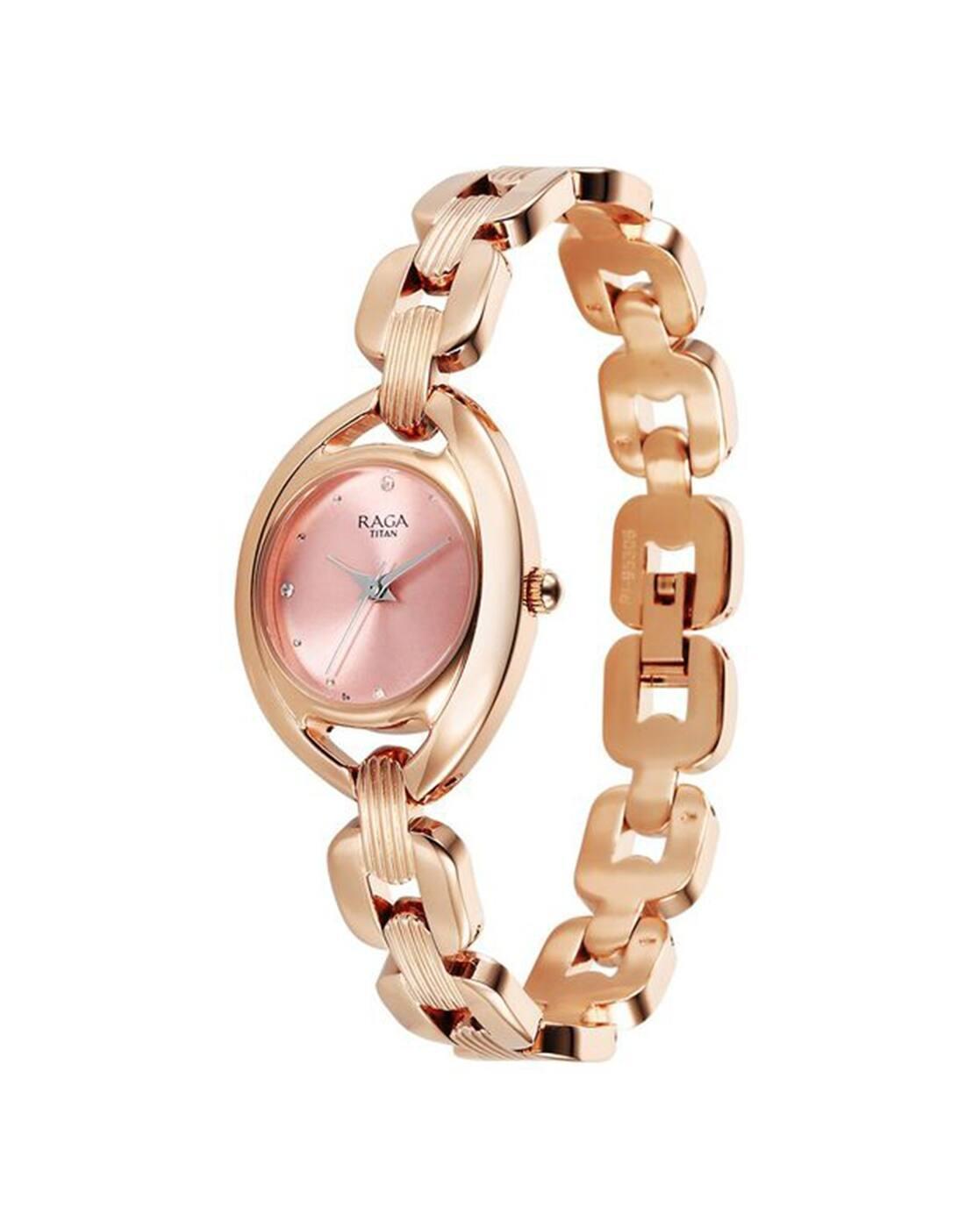 95306WM01Women Watch