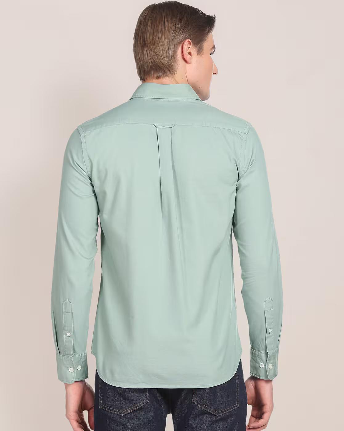 Men Tailored Fit Shirt