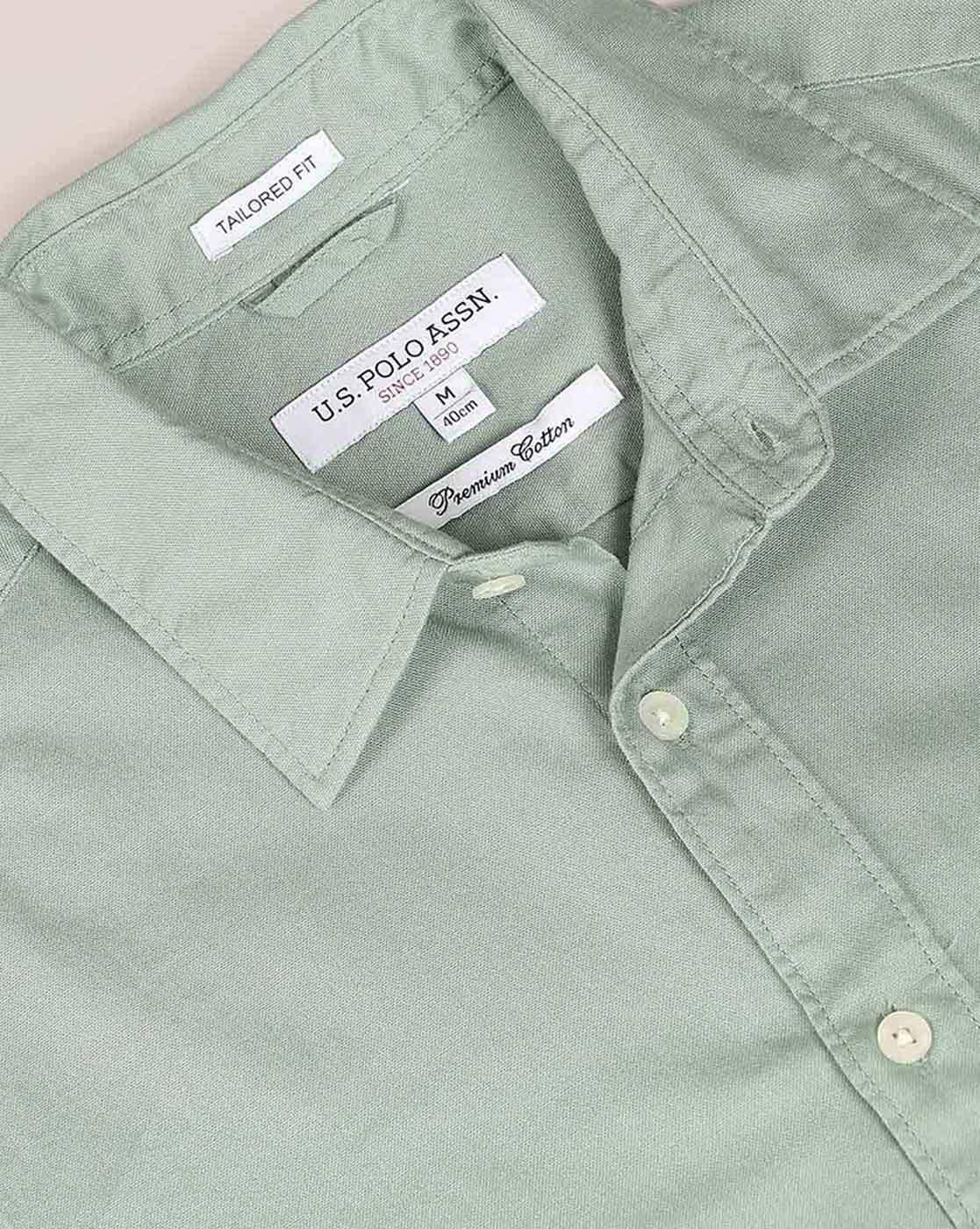 Men Tailored Fit Shirt