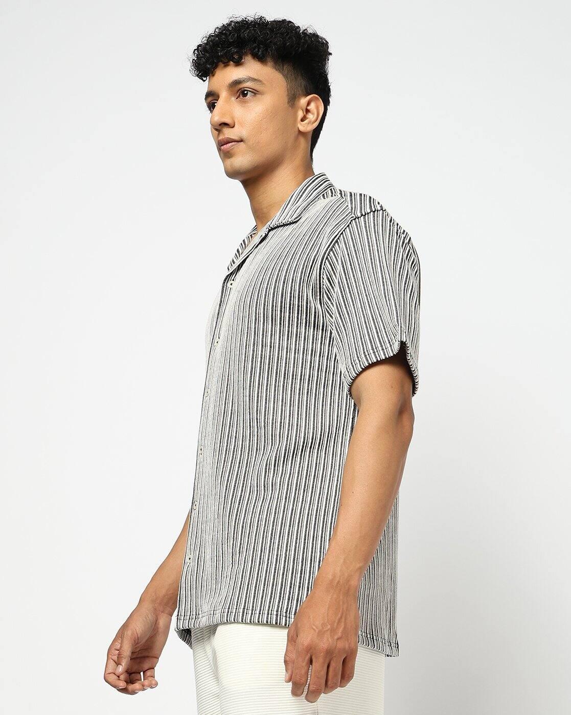 Mens casuals